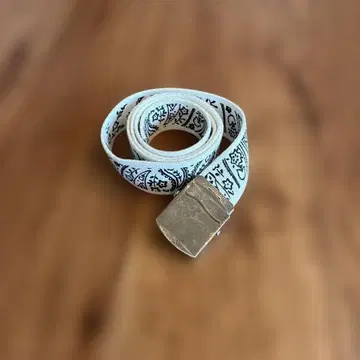 THE NEWHOUSE 페이즐리 무늬 GI 벨트