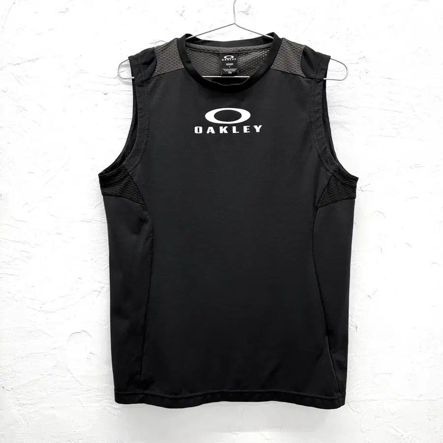 oakley 슬리브리스
