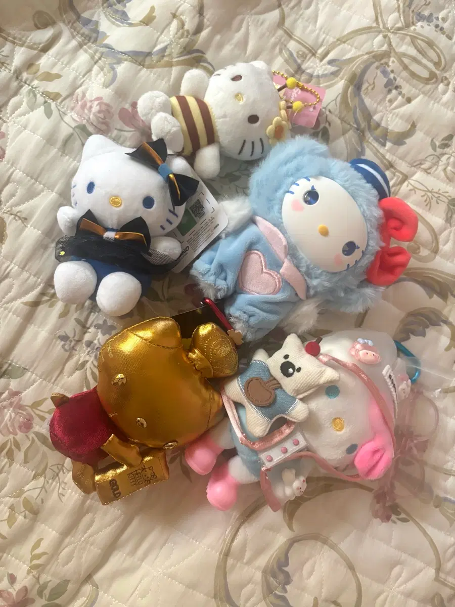 산리오 헬로키티 봉제인형 세트