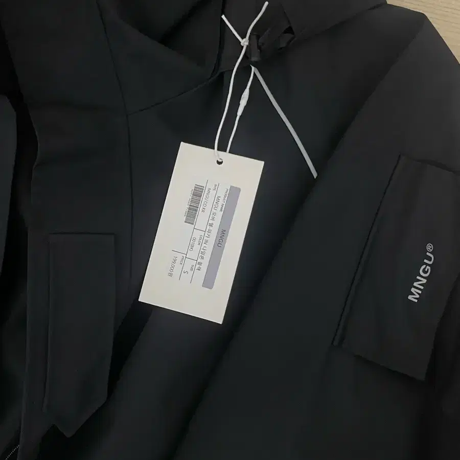 [S] mngu 밍구 쉘파카 블랙