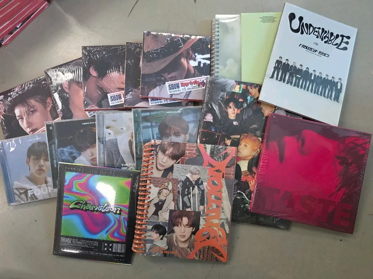 앨범 CD  15장 사진 보다 많이 드릴게요