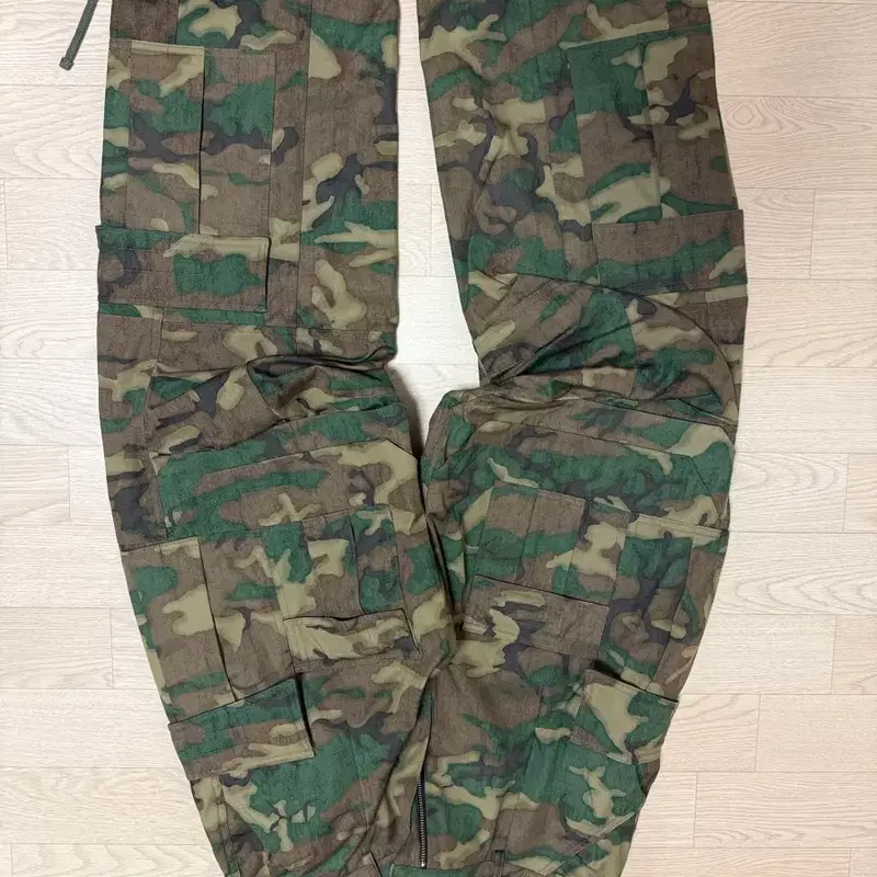파프롬왓(파아카이브) 카모팬츠 2사이즈