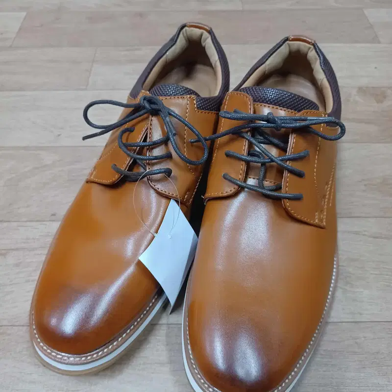V-302/CUSOLEMORE 남성용 가죽 로퍼 290
