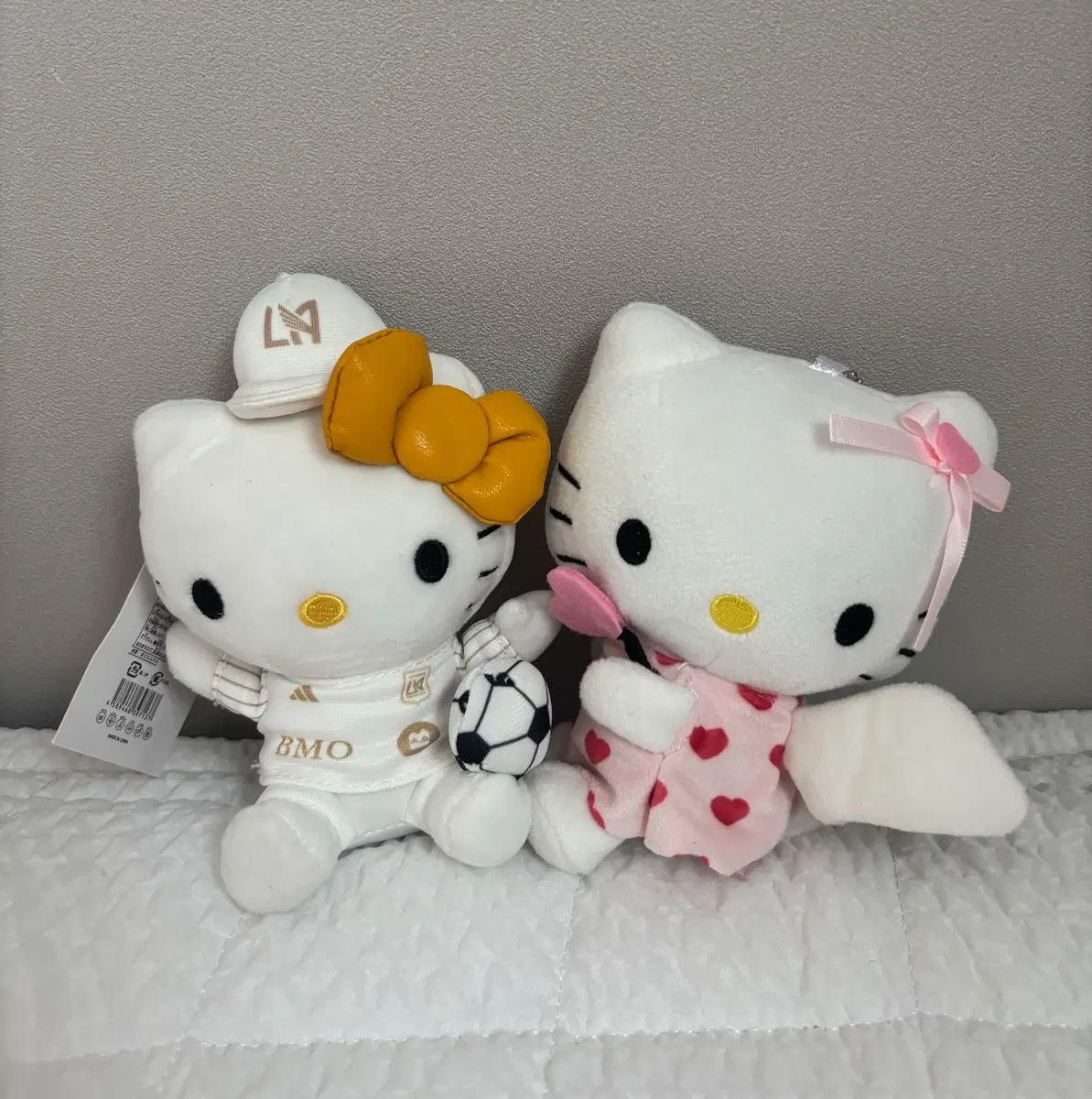 축구복 헬로키티, 엔젤 헬로키티 인형 판매 (약 13cm)