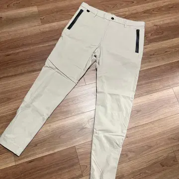 새상품급 xagon man 베이지 슬랙스