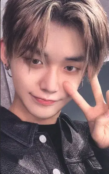 TXT 솔로 자켓반 YEONJUN GOOD BOY GONE BAD A