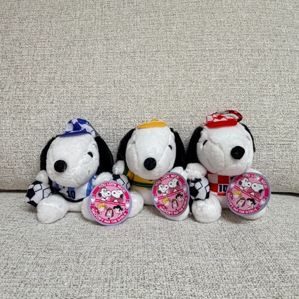 스누피 축구 키링 인형
