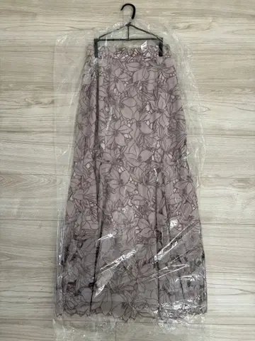 SNIDEL 꽃무늬 자수 롱 스커트 PBEG 사이즈 0