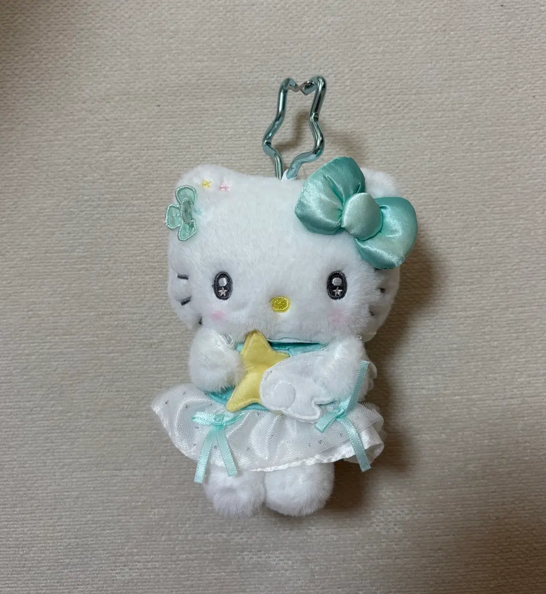 산리오 헬로키티 키티 키라키라 반짝이 위시 마스코트 인형 카라비너 키링