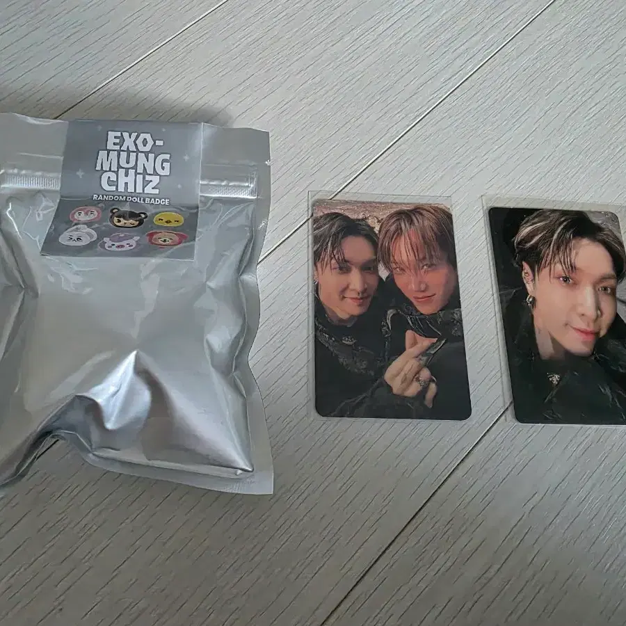 엑소 EXO 디오 카이 수호 레이 찬열 세훈 랜덤뱃지외