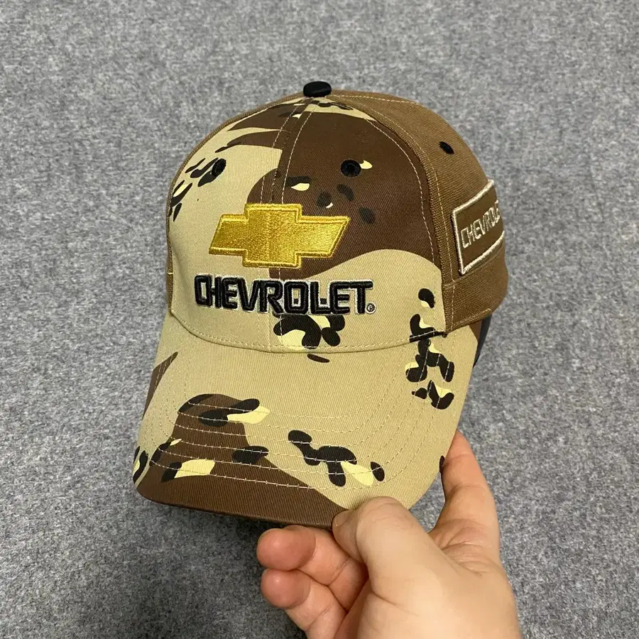 쉐보레(Chevrolet) 사막 카모 골드 자수 데일리 모자 볼캡