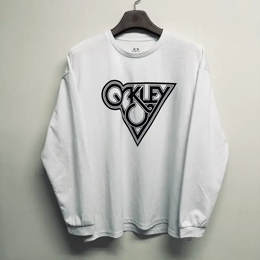 오클리 빅 로고 화이트 긴팔 티셔츠 (2XL)