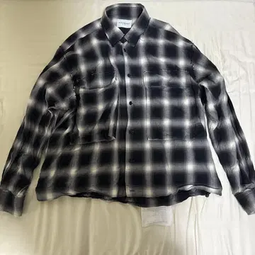 BLACKWEIRDOS 체크 무늬 긴팔 셔츠