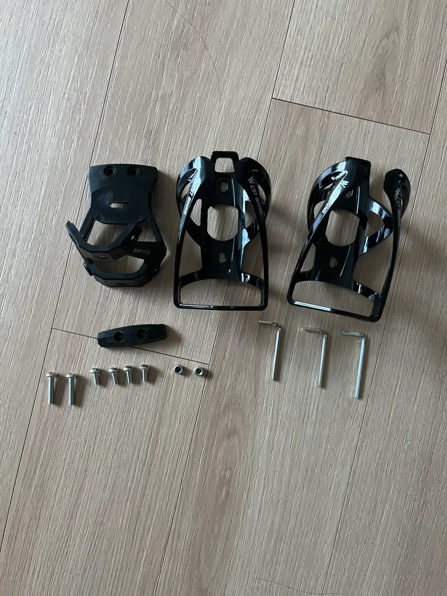 자전거 안장 물통 거치대