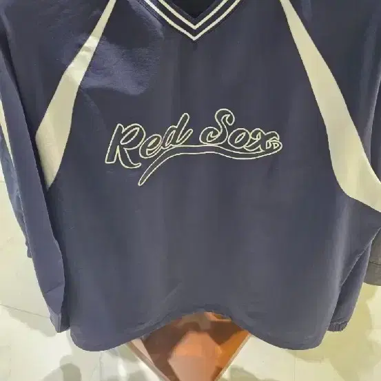 MLB 엠엘비 신상바시티우븐맨투맨 완전새상품저렴히판매!!