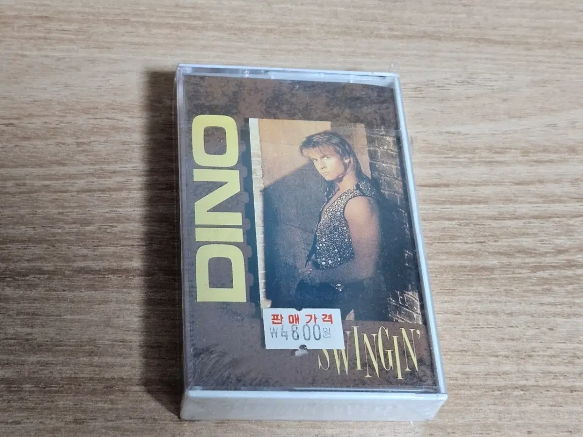 Dino - Swingin (미개봉 Tape)