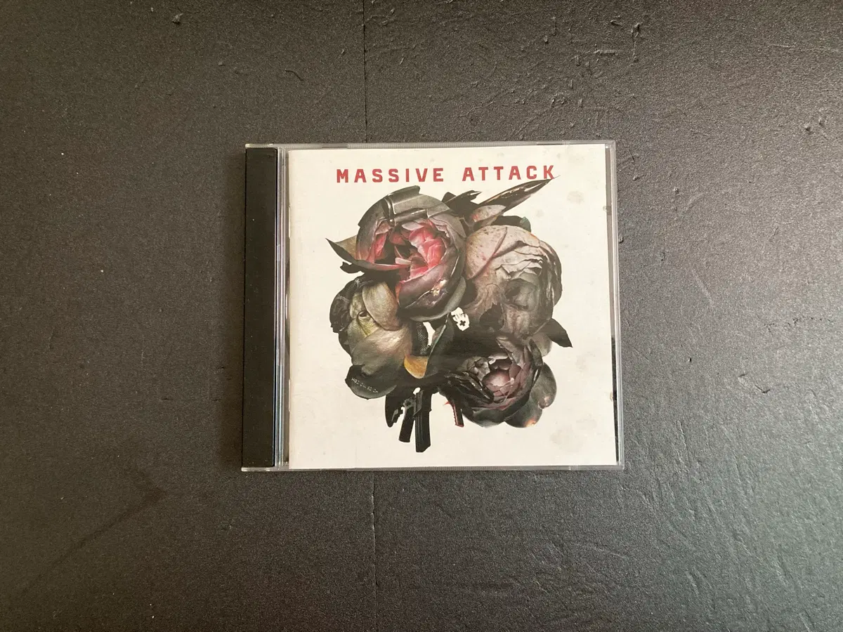 매시브어택 Massive Attack-Collected UK발매CD