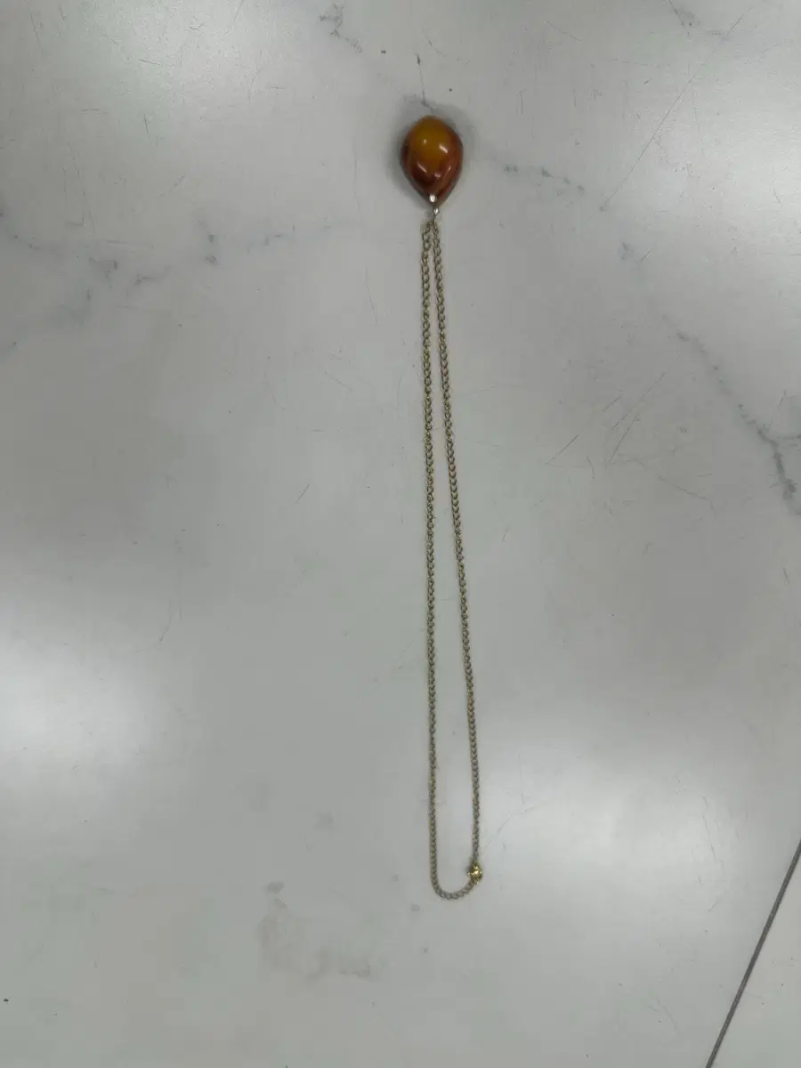 [천연 호박 원석] 고급 마블 펜던트 목걸이 (45cm) / 미사용 새상품 판매합니다