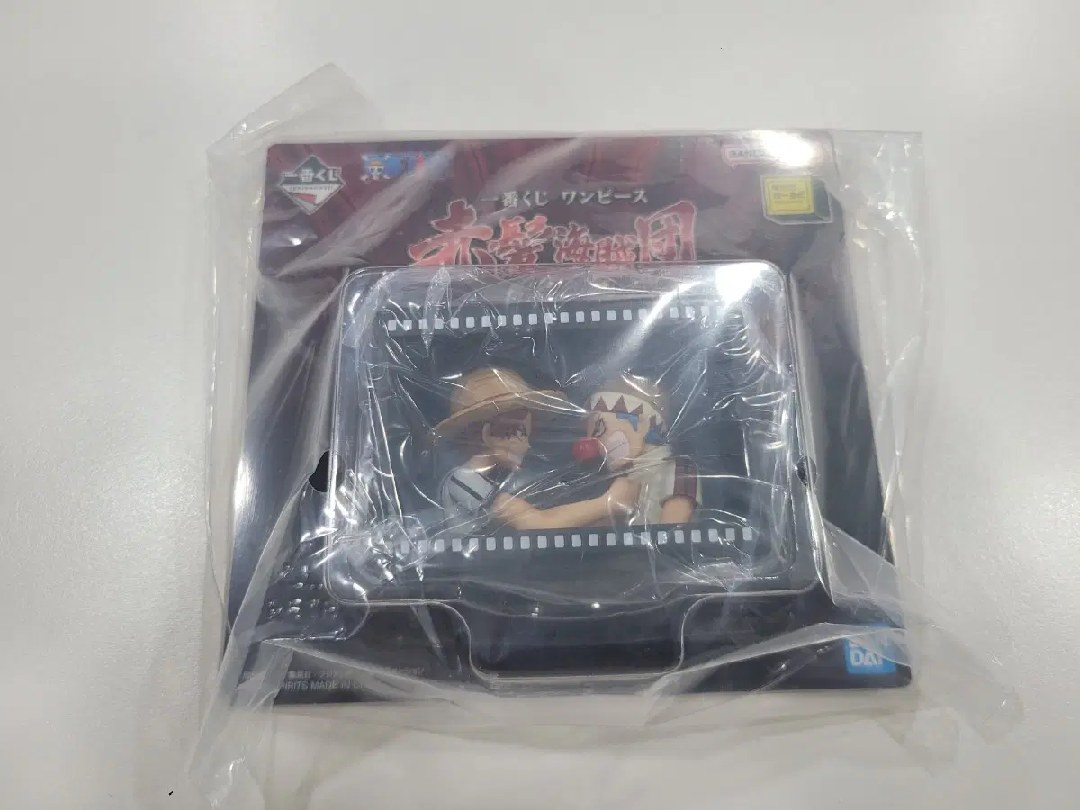 제일복권 원피스 빨간머리 해적단 원피스 E상 샹크스 버기 하코니와루도 미개봉