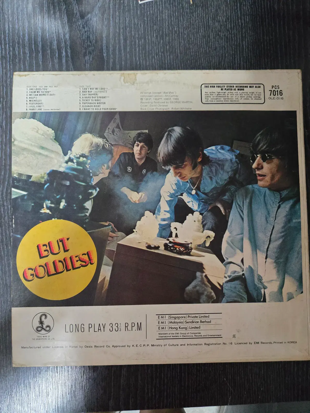 A COLLECTION OF BEATLES OLDES