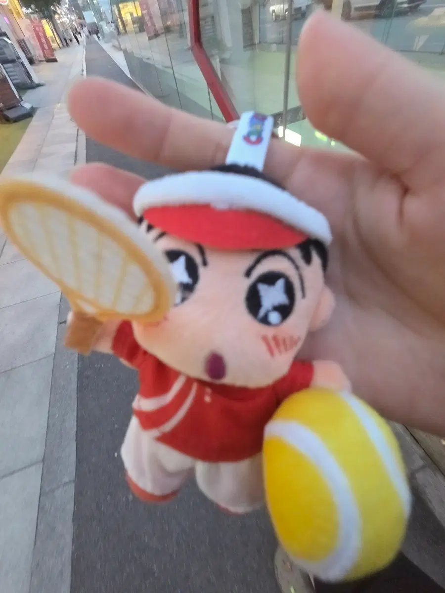 짱구 테니스 인형 키링 판매