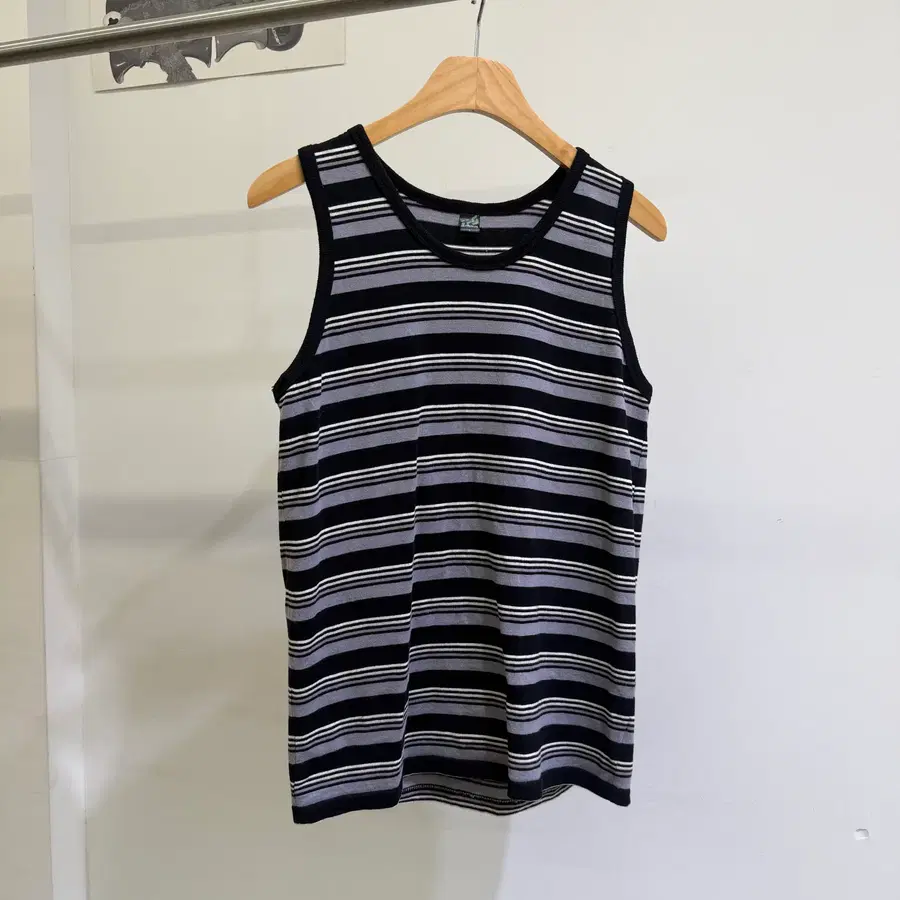 JAPANESE BRAND 슬리브리스