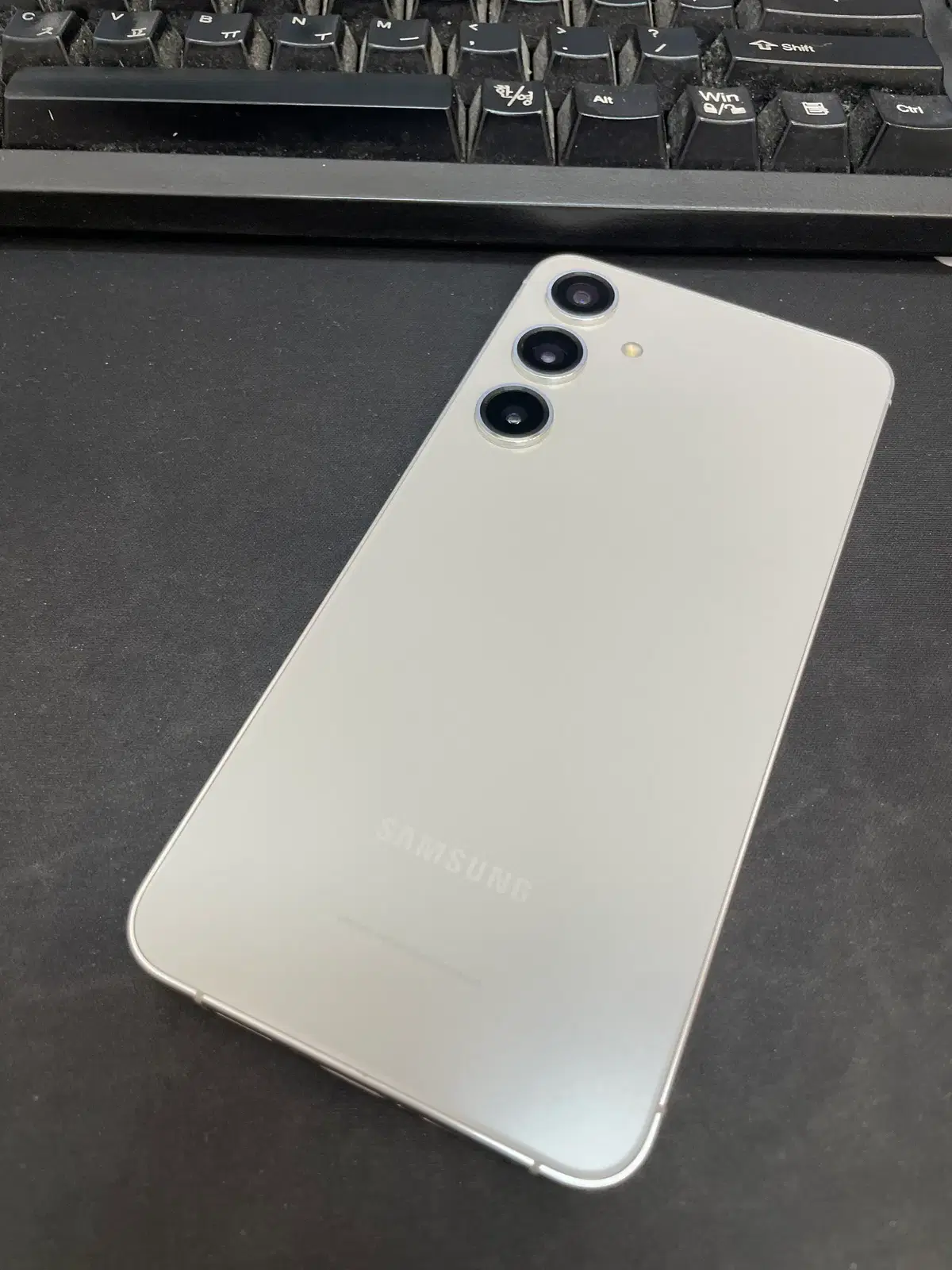 갤럭시S24플러스 그레이 256GB 무잔상 상태좋은 중고52만2천팝니다