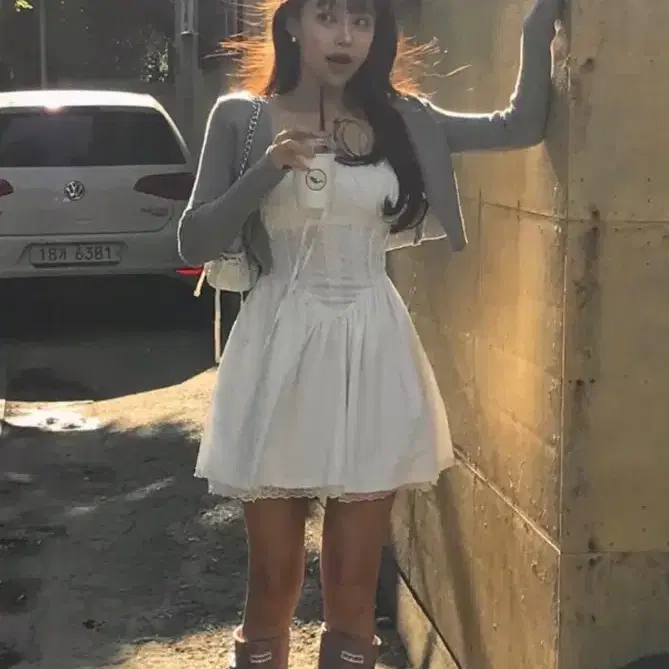 클라우드이모션 화이트원피스 미니원피스 휴양지원피스 아일렛원피스