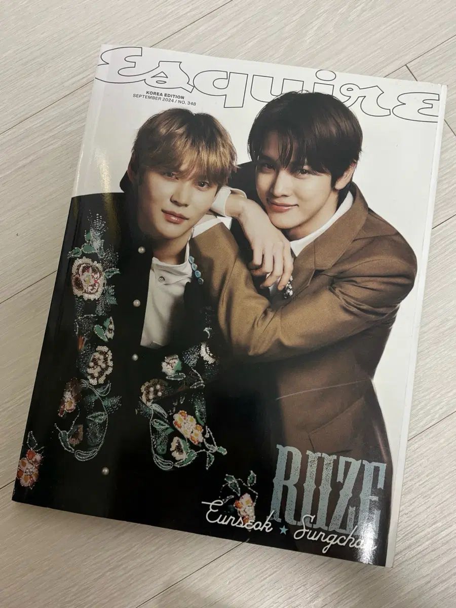 라이즈 에스콰이어 코리아 24년 9월호 성찬은석