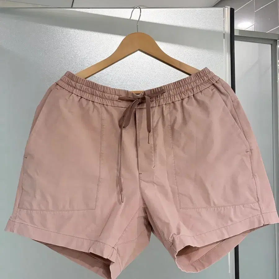 룰루레몬 남자 숏츠