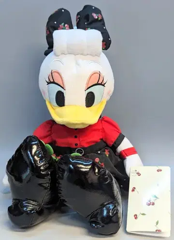 디즈니 스토어 PLUSH CHERRY 데이지 (체리)