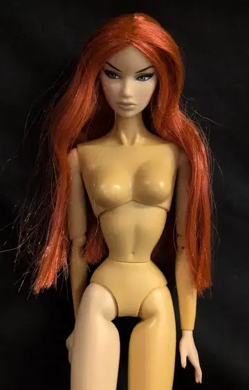 Integrity Toys 패션 로열티 쿄리 사토 리빙 데인저러스리