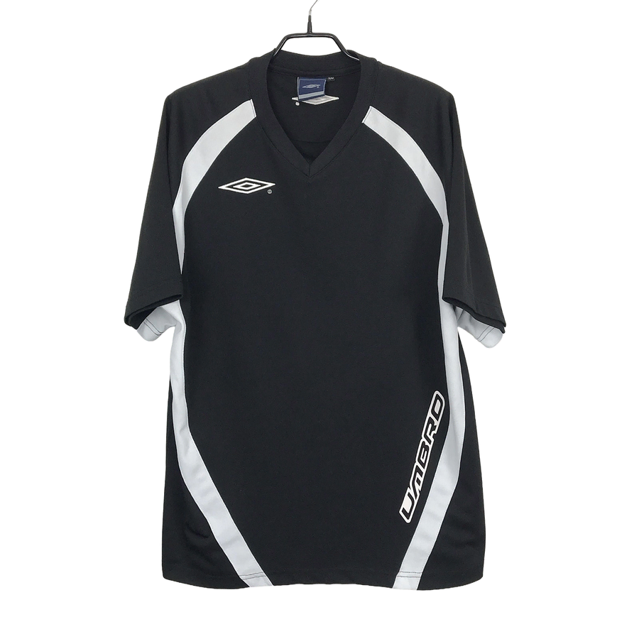 엄브로 Umbro 반팔 티셔츠 남성100