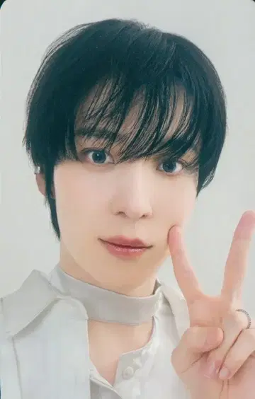 ATEEZ HMV LD YUNHO Ashes to Light LD