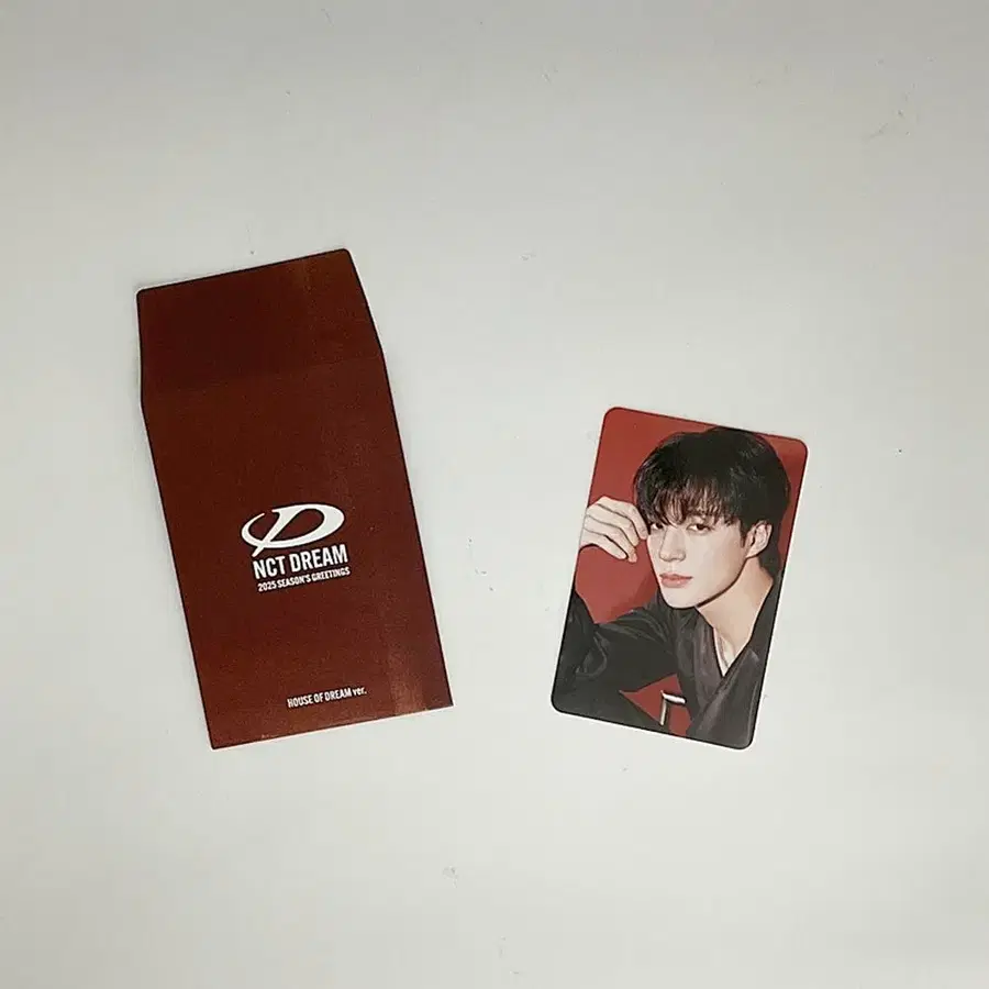 엔시티드림 제노 2025 시즌그리팅 포토카드 트레이딩카드 B_1 NCT DREAM JENO 2025 SEASON'S GREETINGS PHOTOCARD B_1