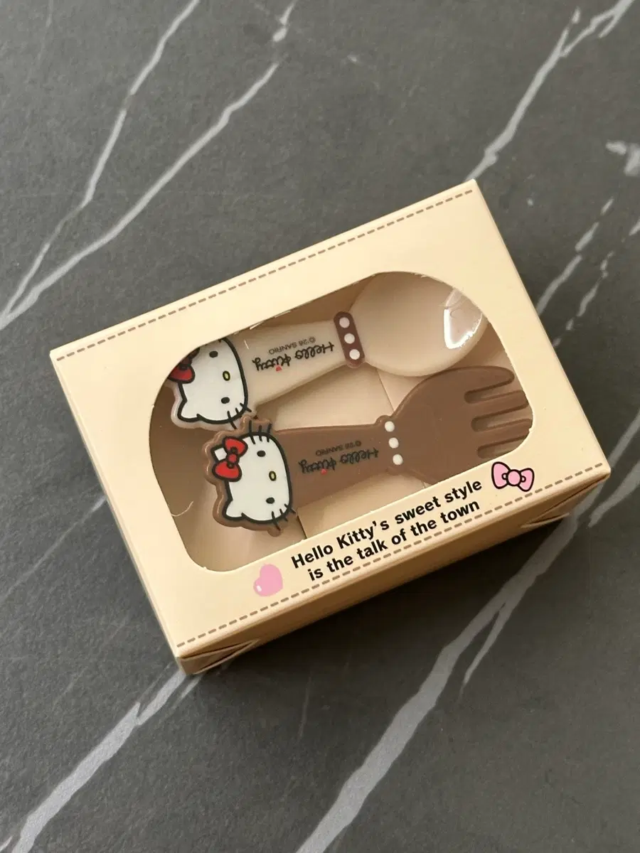 헬로키티 스푼 포크 머리핀