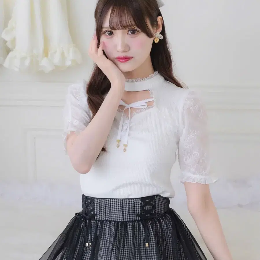 couture BY ROJITA 로지타 데콜테 오픈 리본 텔레코 탑 화이트 블라우스 컷소우 니트 양산형 지뢰계 스나계 걸리 일브