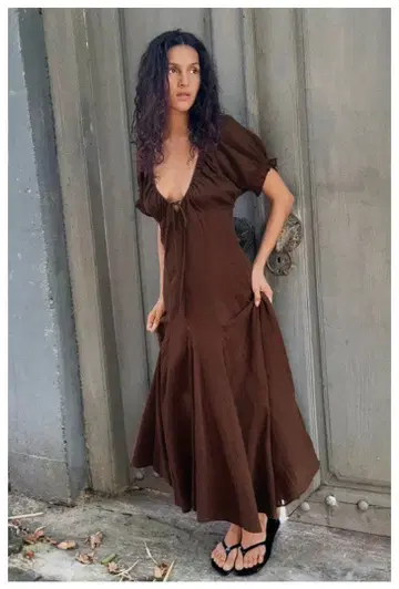 [ 미사용 새상품 ] ZARA 자라 고데트 크레이프 미디 원피스 XS [ 완판템 ]