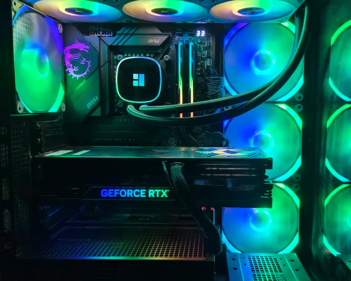 (개인)i9-13900k rtx4080 초고사양 게이밍/작업용 컴퓨터본체 팔아요