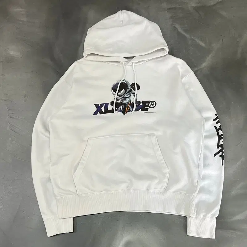 엑스라지 MUTAFUKAZ후드티 y18831