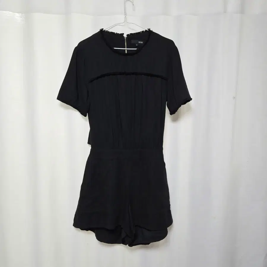 MIXXO 블랙 린넨 블렌드 점프수트 / 여성 M / 반소매