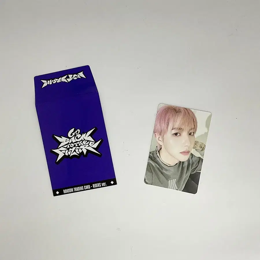 엔시티드림 런쥔 타임 라이더 고 백 투 더 퓨쳐 포토카드 NCT DREAM RENJUN TIME RIDER GO BACK TO THE FUTURE PHOTOCARD RIDERS_1