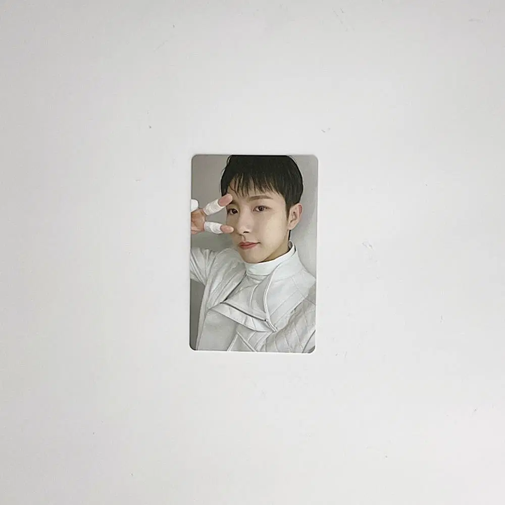 엔시티드림 런쥔 2023 시즌그리팅 포토카드 트레이딩카드 1 NCT DREAM RENJUN 2025 SEASON'S GREETINGS PHOTOCARD 1