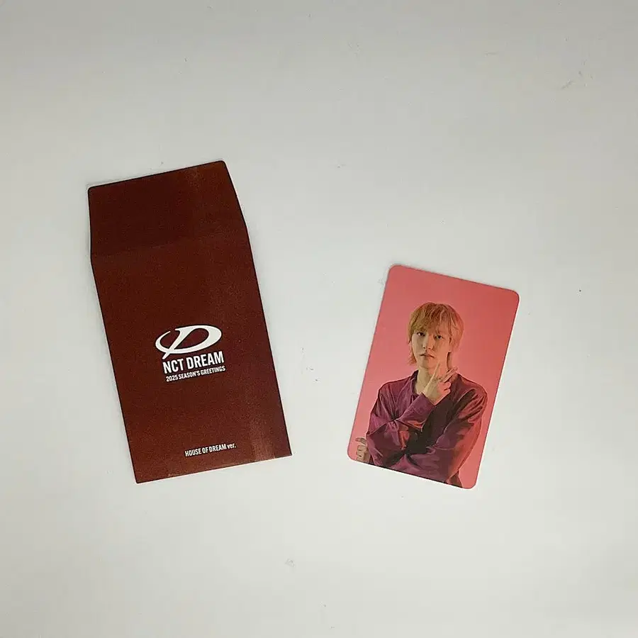 엔시티드림 런쥔 2025 시즌그리팅 포토카드 트레이딩카드 B_1 NCT DREAM RENJUN 2025 SEASON'S GREETINGS PHOTOCARD B_1