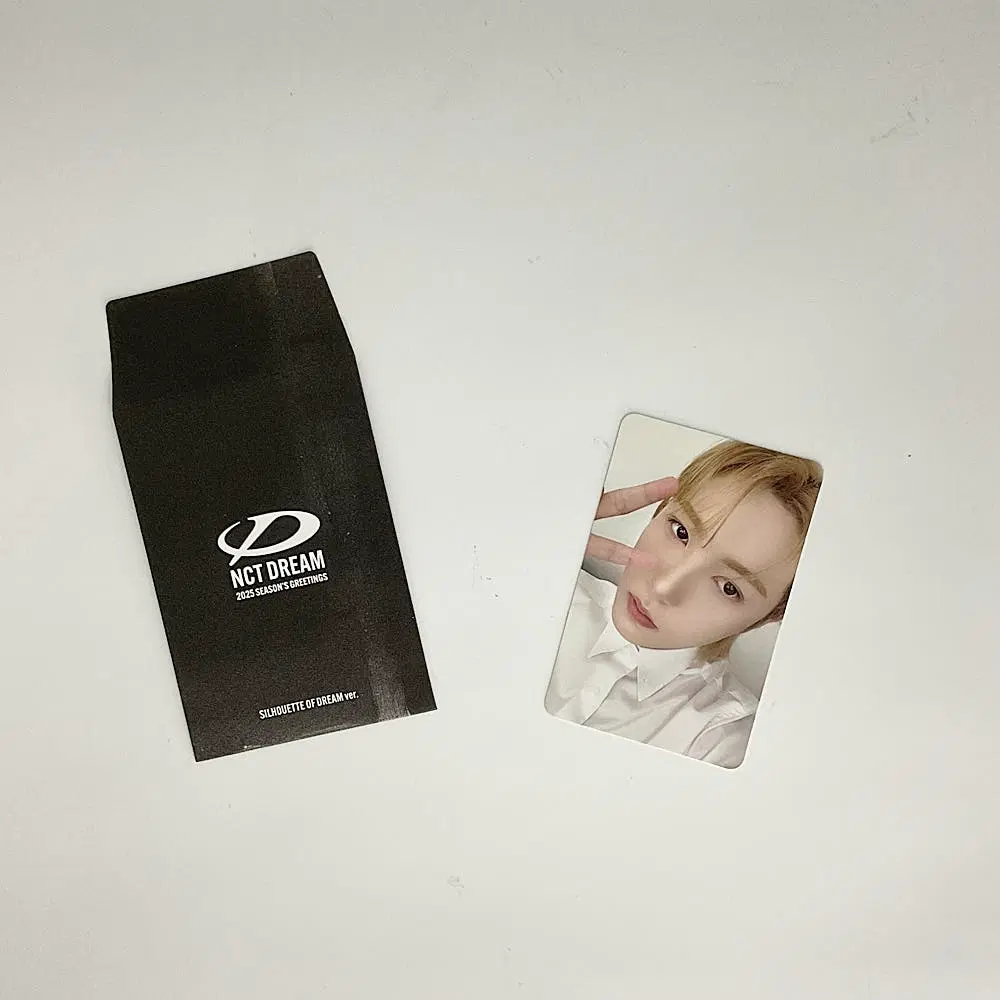 엔시티드림 런쥔 2025 시즌그리팅 포토카드 트레이딩카드 A_3 NCT DREAM RENJUN 2025 SEASON'S GREETINGS PHOTOCARD A_3