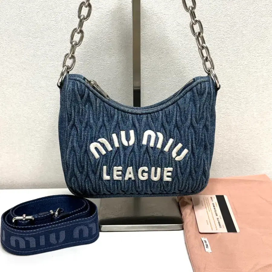(정품/A+)미우미우 데님 마테라쎄 체인백