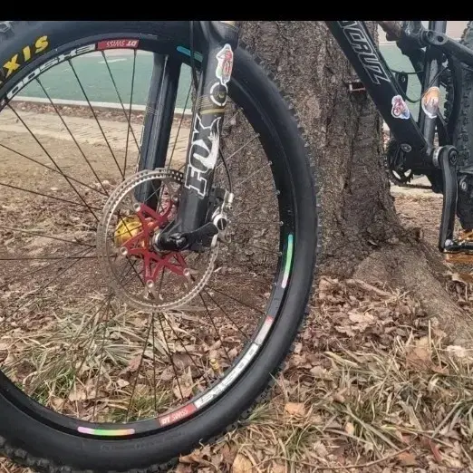 산타크루즈 노매드풀샥 mtb