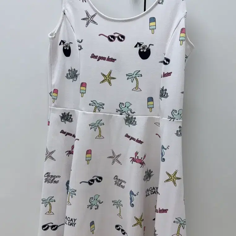 H&M 원피스 EUR 40 (한국 66~77)