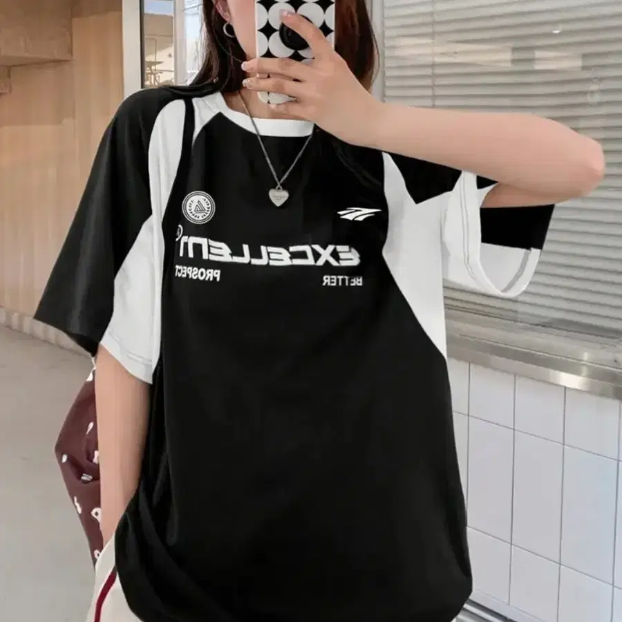 블록코어 오버핏 크루넥 반팔티