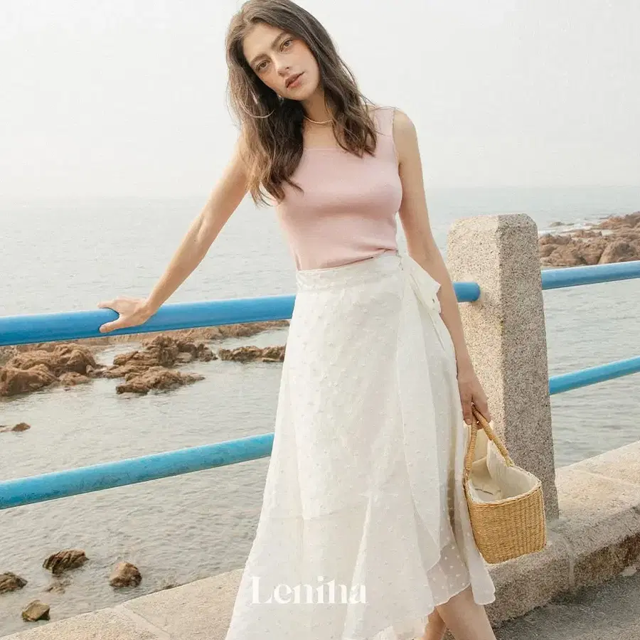 르니나(LENINA) OTTILY 랩스커트 55 새상품